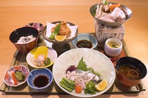 福岡県宗像市でとらふく御膳が食べられる料理宿・レストラン　御宿はなわらび