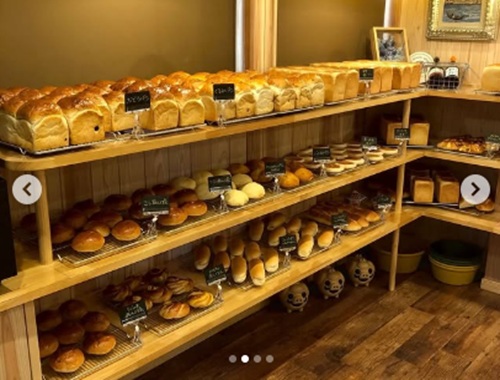 【人生の楽園】群馬・前橋市100円パンのお店「べーかりー ハニームーン」