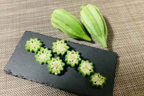 超巨大肉厚オクラ「ダビデの星」の通販とレシピ